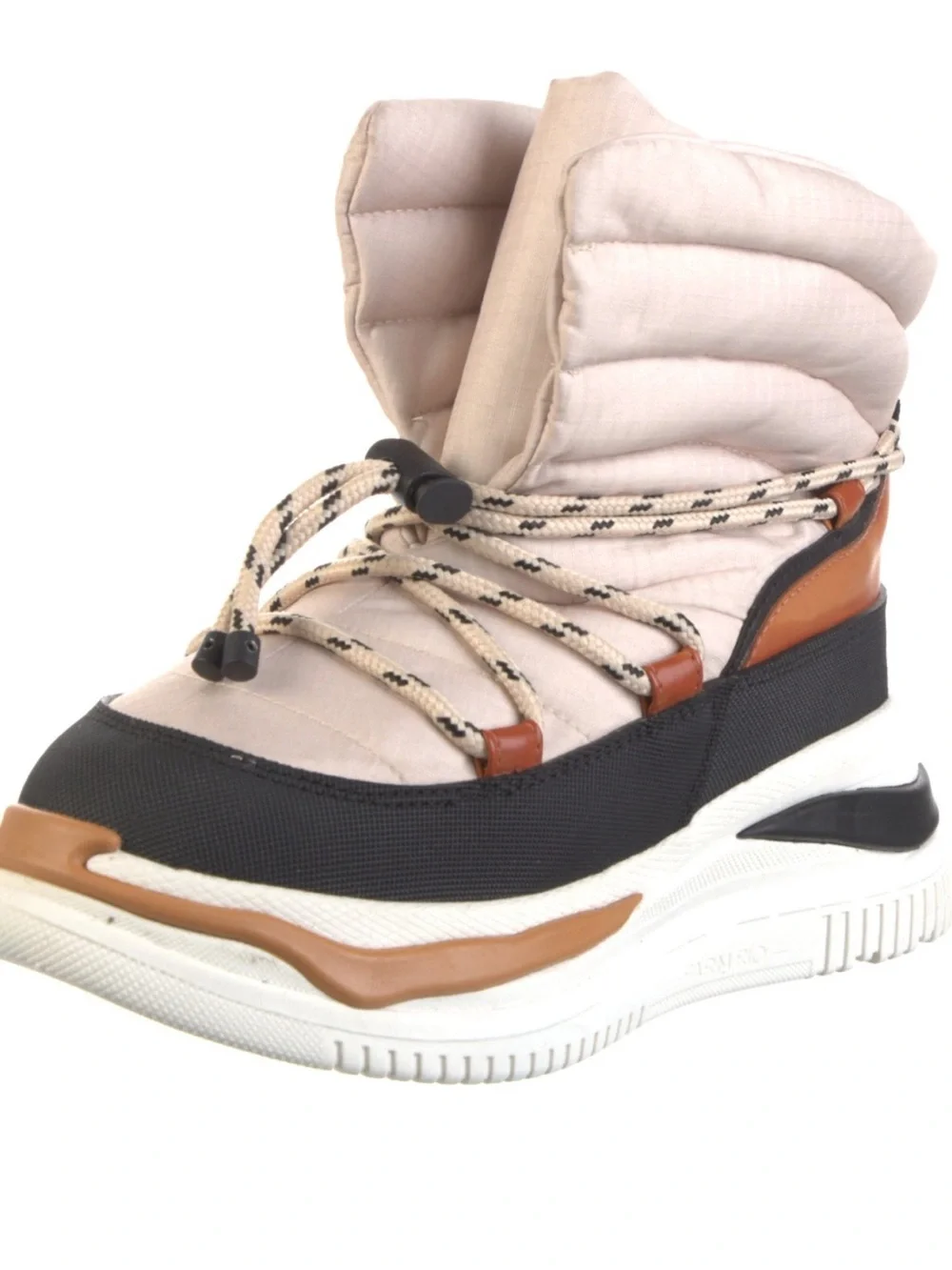 FARM Rio Off White Matelasse Puffy Boot NIB - Women’s Size 7 US / 38 EU